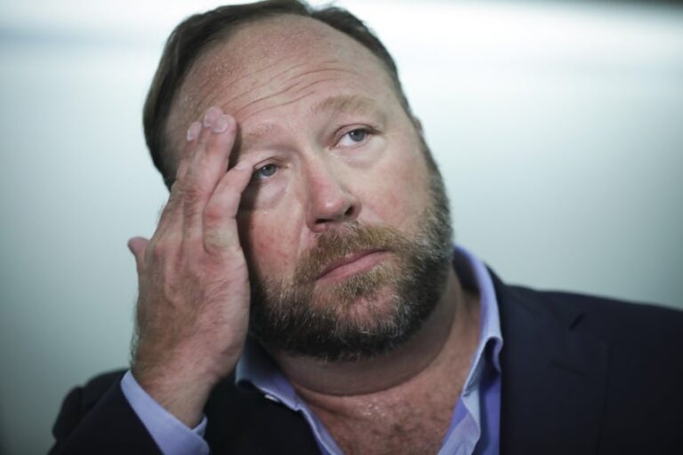Alex Jones Vermögen