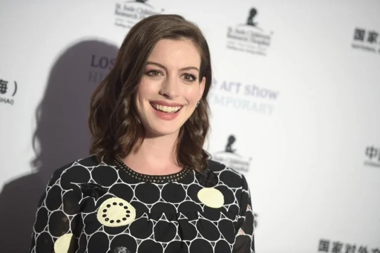 Anne Hathaway Vermögen